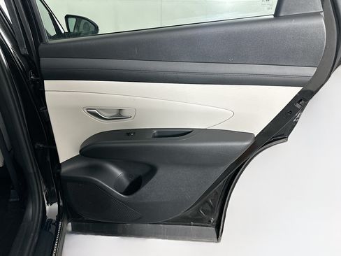 Used 2025 Hyundai Tucson SEL AWD/4WD image 29