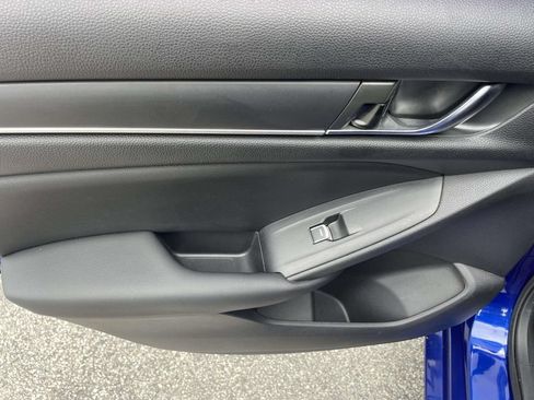 Used 2021 Honda Accord Sport image 15