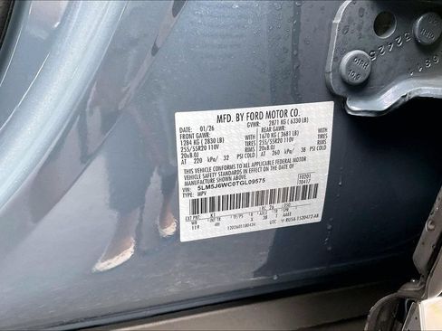 Used 2026 Lincoln Aviator 2WD image 20