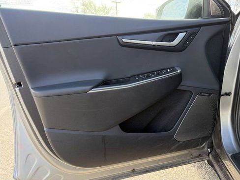 Used 2024 Kia EV6 Wind image 19