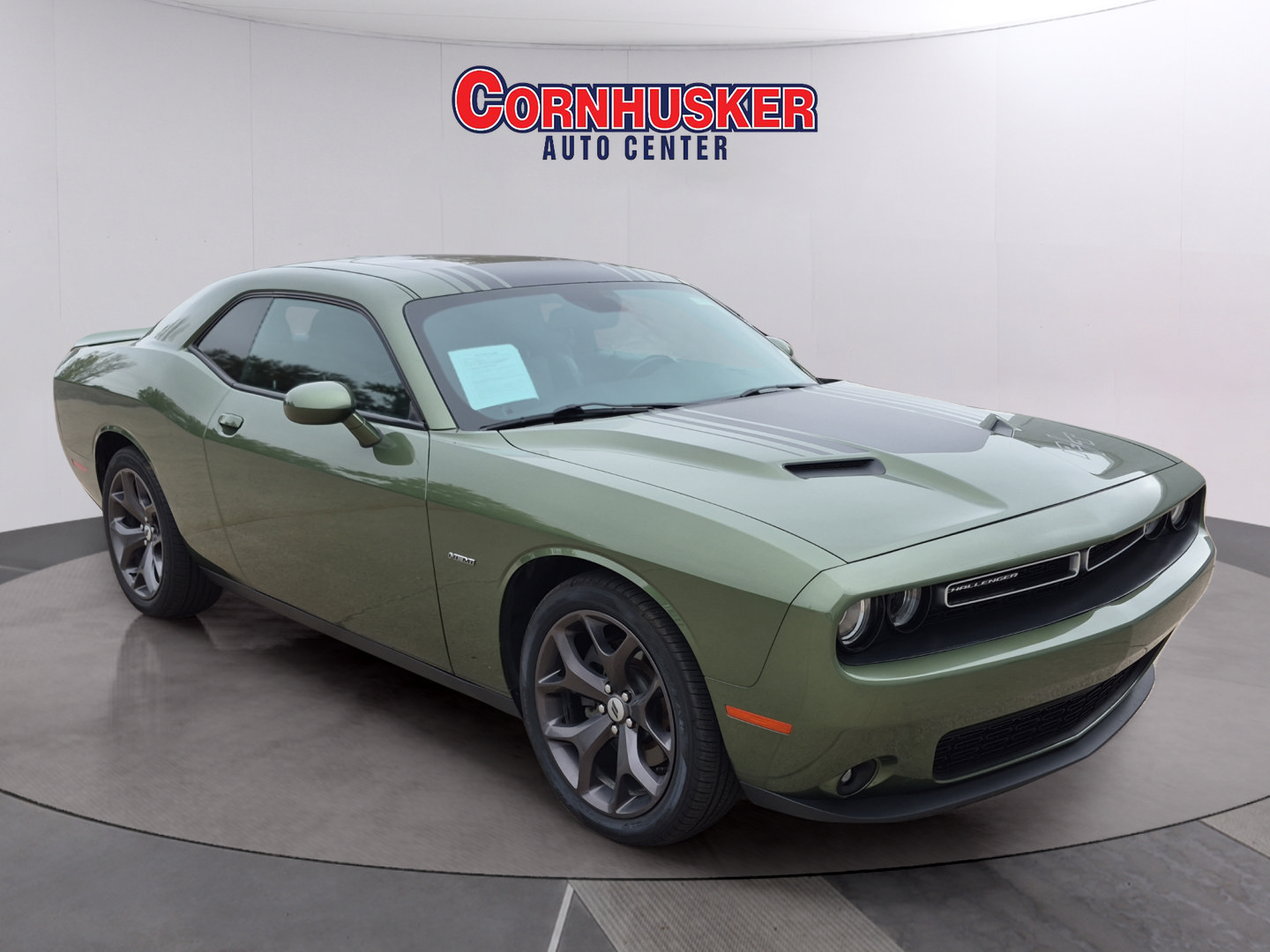 Used 2018 Dodge Challenger R/T Plus RWD image 1