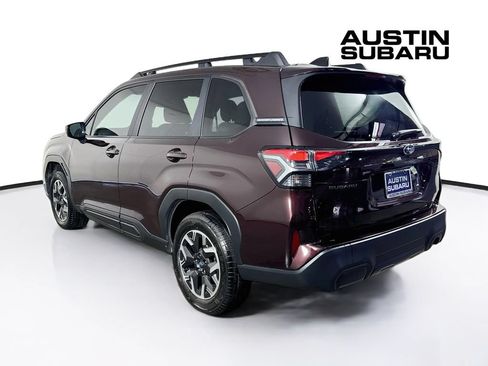Used 2026 Subaru Forester Premium AWD/4WD image 5