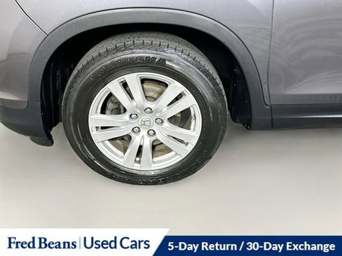 Used 2016 Honda Pilot LX image 33