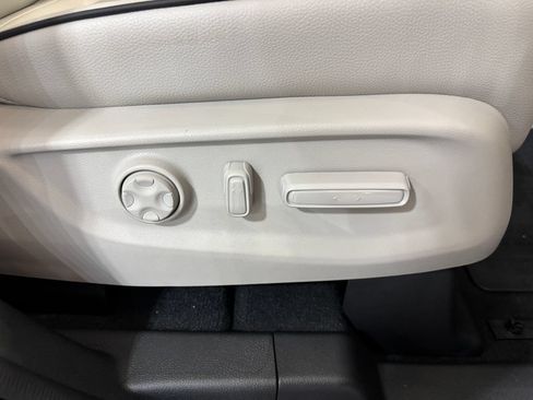 New 2026 Honda Odyssey Touring image 21