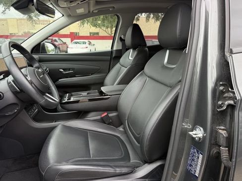 Used 2025 Hyundai Tucson Limited AWD/4WD image 27