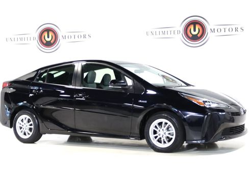 Used 2021 Toyota Prius LE FWD image 6