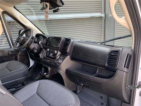 Used 2025 RAM ProMaster 2500 w/ Safety Group FWD image 27