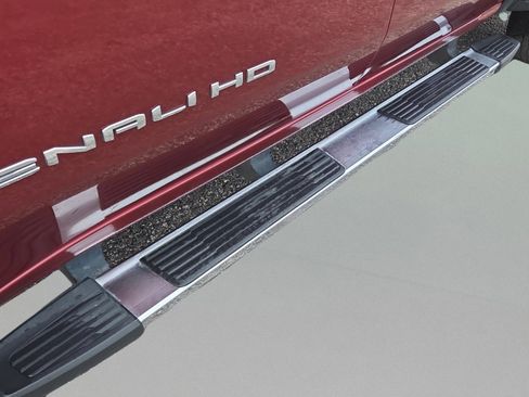 Used 2020 GMC Sierra 2500 Denali w/ Denali Ultimate Package image 11