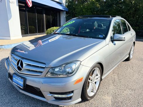 Used 2013 Mercedes-Benz C 300 4MATIC Sedan w/ Multimedia Pkg image 10