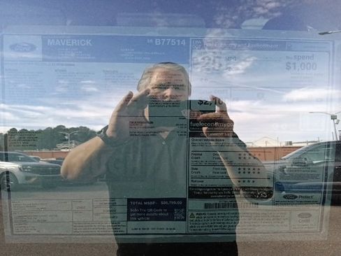 New 2025 Ford Maverick XLT w/ XLT Luxury Package image 32