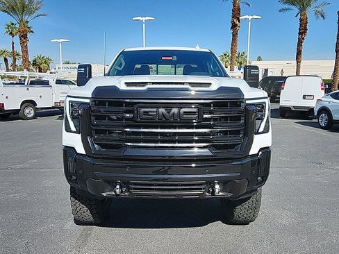 New 2025 GMC Sierra 2500 SLT w/ SLT Premium Package image 3