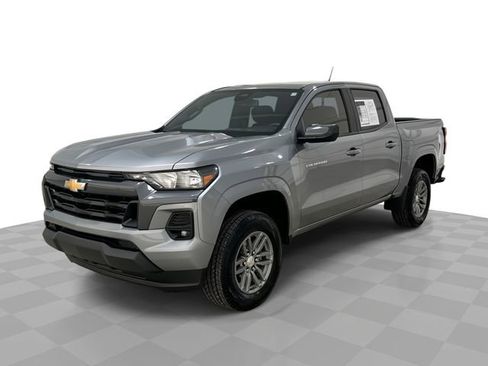 Used 2024 Chevrolet Colorado LT w/ LT Convenience Package II RWD image 1