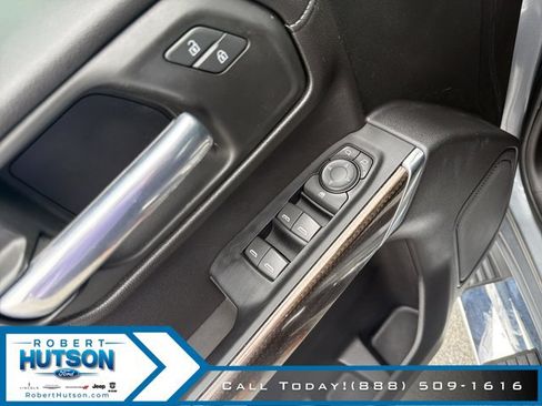 Used 2019 Chevrolet Silverado 1500 LT w/ All-Star Edition AWD/4WD image 11