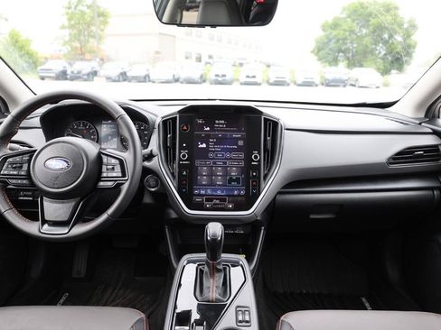 Used 2025 Subaru Crosstrek 2.5i Limited w/ Popular Package #3A AWD/4WD image 14