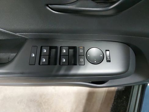 Certified 2025 Hyundai Kona SEL image 27