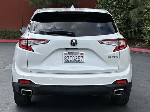 Certified 2022 Acura RDX FWD w/ Technology Package image 5