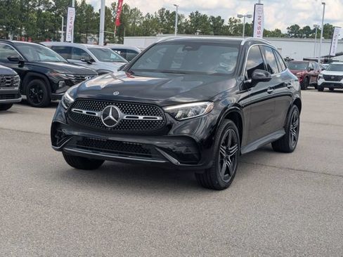 Used 2023 Mercedes-Benz GLC 300 image 10