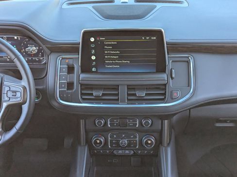 Used 2022 Chevrolet Tahoe High Country image 17