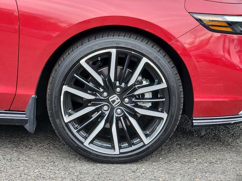 Certified 2023 Honda Accord Touring image 8