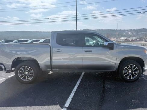 Certified 2023 Chevrolet Silverado 1500 LT AWD/4WD image 5