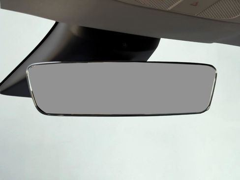 Used 2023 Tesla Model 3 Standard Range image 46