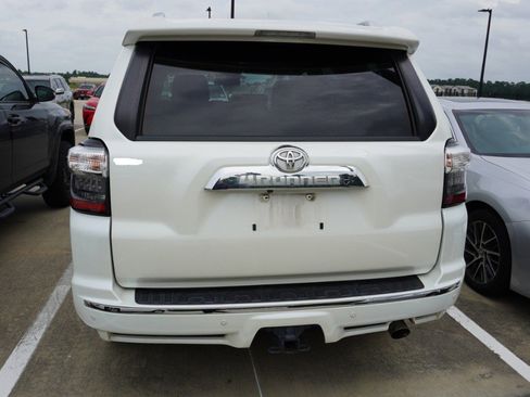Used 2019 Toyota 4Runner Limited RWD image 5