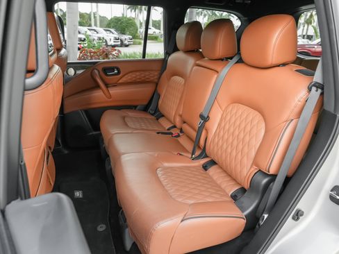 Used 2023 INFINITI QX80 Sensory w/ Cargo Package AWD/4WD image 19