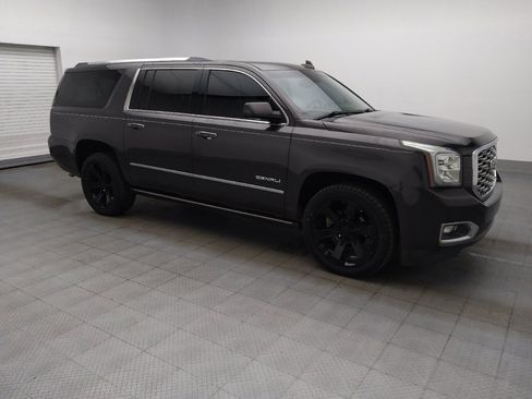 Used 2018 GMC Yukon XL Denali w/ Open Road Package RWD image 11