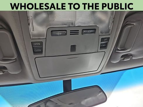 Used 2012 Toyota Camry SE image 20