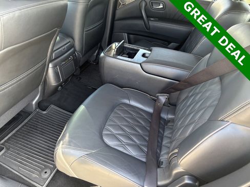 Used 2024 Nissan Armada Platinum w/ Captain's Chairs Package image 32