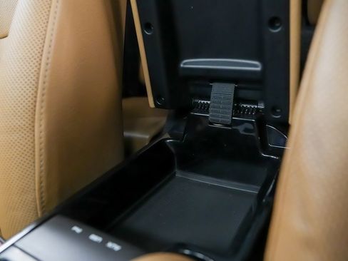 Used 2009 Porsche 911 Carrera image 32