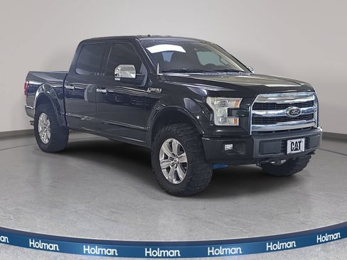 Used 2015 Ford F150 Lariat w/ Equipment Group 502A Luxury AWD/4WD image 4
