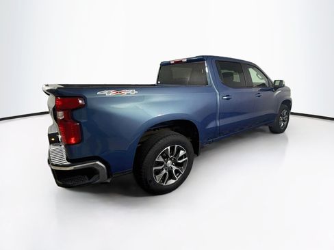 Used 2024 Chevrolet Silverado 1500 LT AWD/4WD image 9