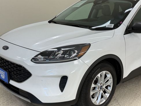 Used 2022 Ford Escape SE w/ Convenience Package FWD image 26