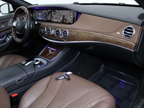 Used 2015 Mercedes-Benz S 550 4MATIC image 29