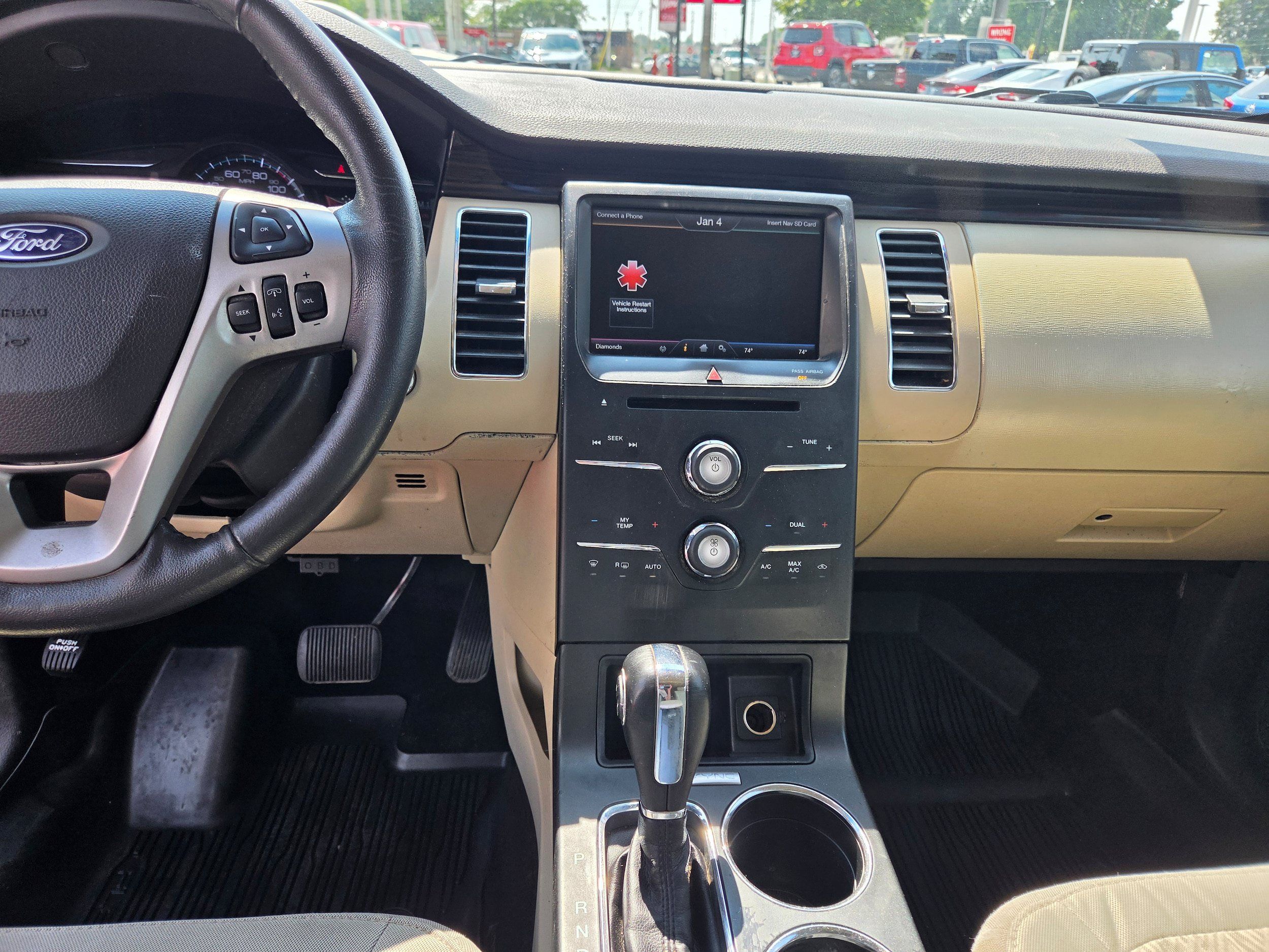 Used 2019 Ford Flex SEL FWD image 7