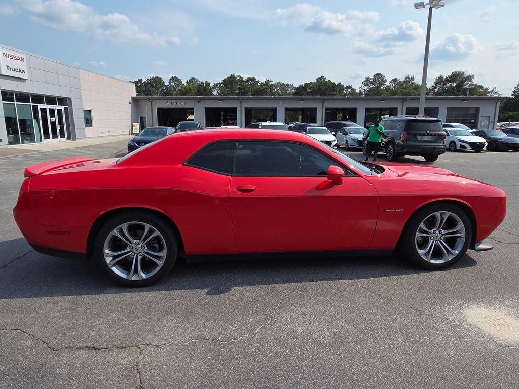 Used 2022 Dodge Challenger R/T RWD image 13