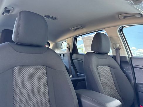 New 2026 Kia Sportage S AWD/4WD image 17