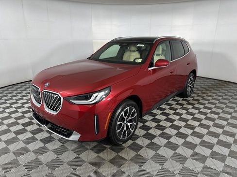 New 2026 BMW X3 xDrive30 w/ Premium Package image 3