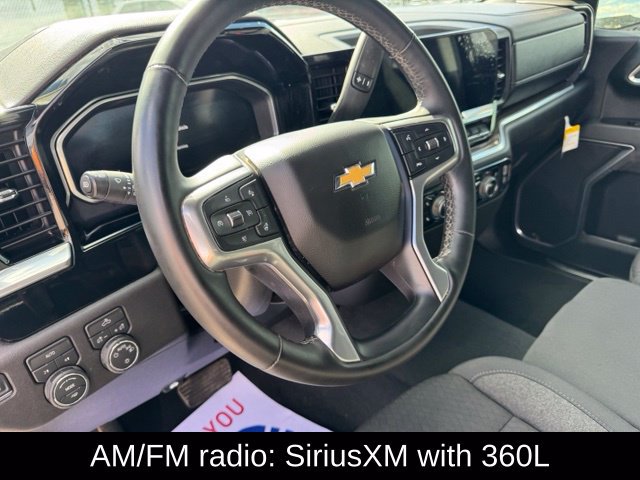 Used 2026 Chevrolet Silverado 1500 LT AWD/4WD image 15