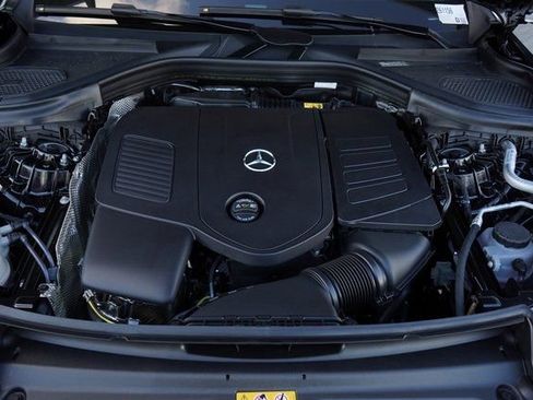 New 2026 Mercedes-Benz GLC 300 image 28