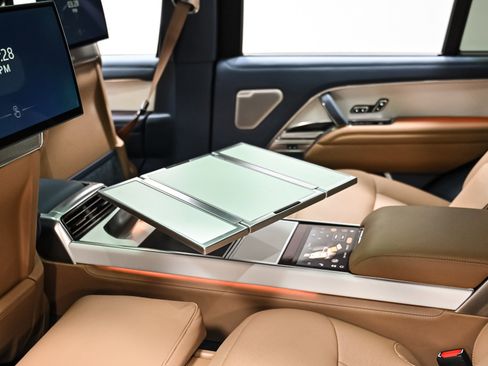 Used 2023 Land Rover Range Rover LWB SV Autobiography image 71