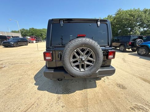 New 2026 Jeep Wrangler Unlimited Sport AWD/4WD image 4