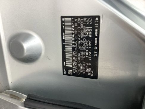 Used 2016 Honda Fit EX image 30