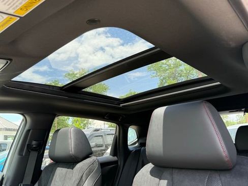 Certified 2025 Acura ADX A-Spec image 23