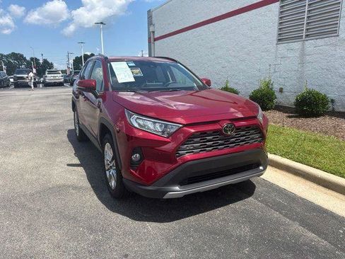 Certified 2019 Toyota RAV4 Limited w/ Cold Weather Package FWD image 1