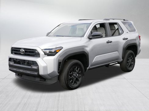 Certified 2025 Toyota 4Runner SR5 image 3