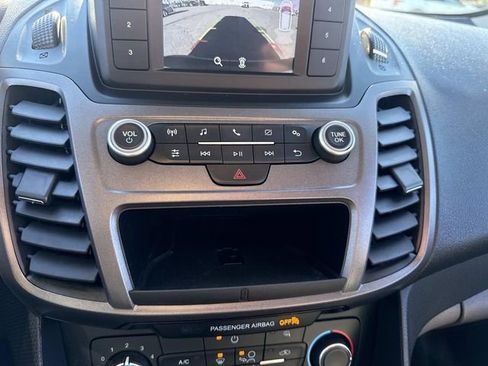 Used 2020 Ford Transit Connect XL image 21