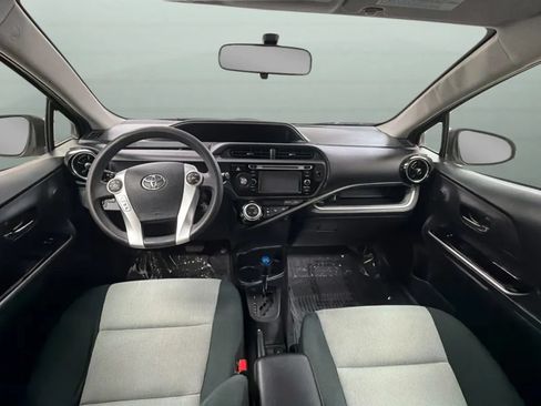 Used 2015 Toyota Prius C Two FWD image 10
