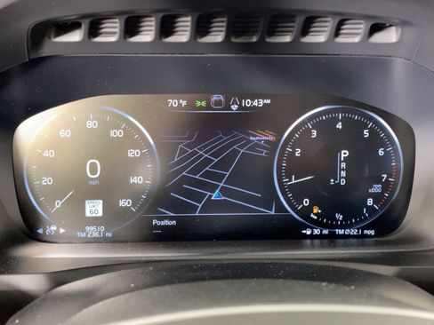 Used 2022 Volvo XC90 T6 Momentum w/ Advanced Package image 17